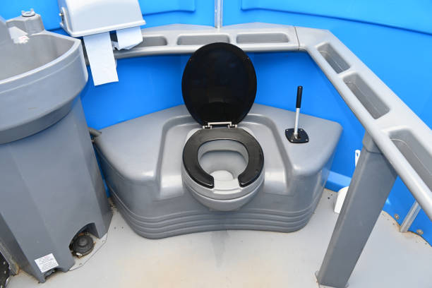 Portable Toilet Options We Offer in Harrisville, RI